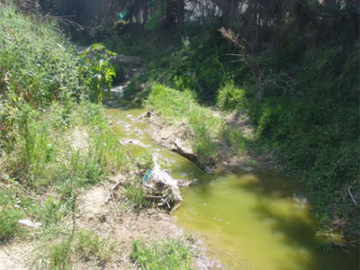 Ξενοδοχείο στην Κω πετάει τα λύματα σε ρέμα